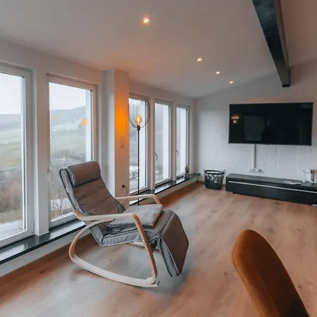 Tatil Evi Rhoenkristall Modernes Terrassenhaus Mit Weitblick *
